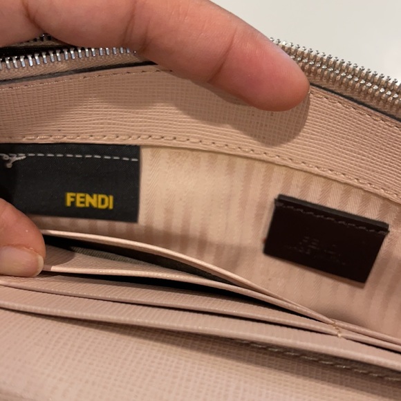 FENDI clutch - Picture 10 of 14